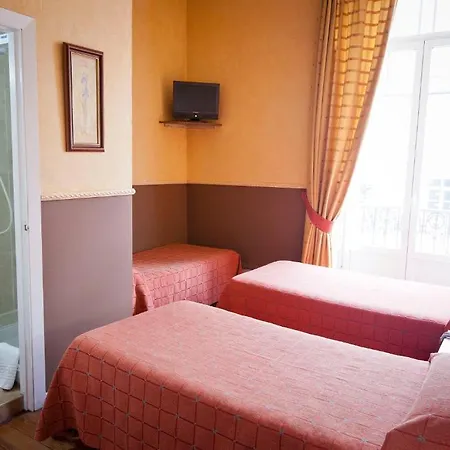 Hotel Aguila
